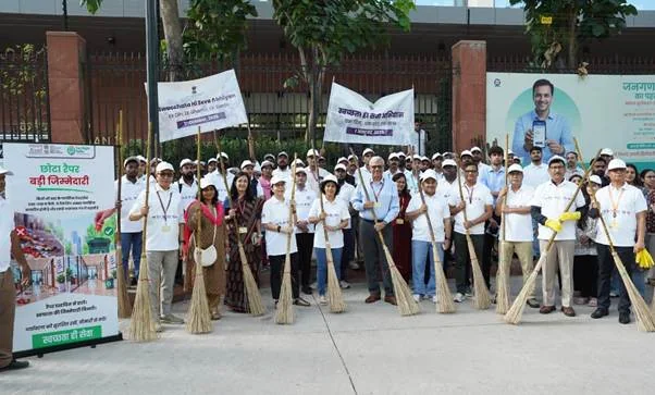 केन्द्रीय स्वास्थ्य एवं परिवार कल्याण मंत्रालय ने ‘स्वच्छता ही सेवा 2026’ के तहत श्रमदान का आयोजन किया